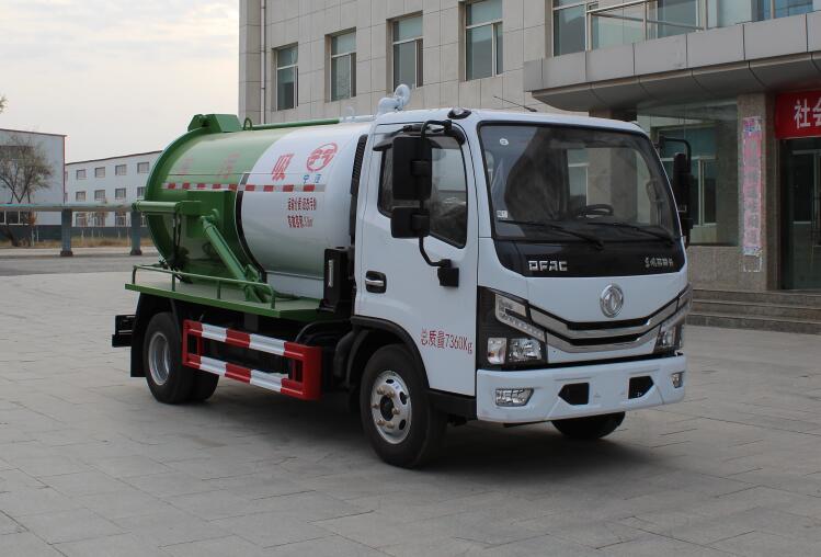 東風(fēng)小多利卡5立方吸污車 東風(fēng)小多利卡5立方吸污車